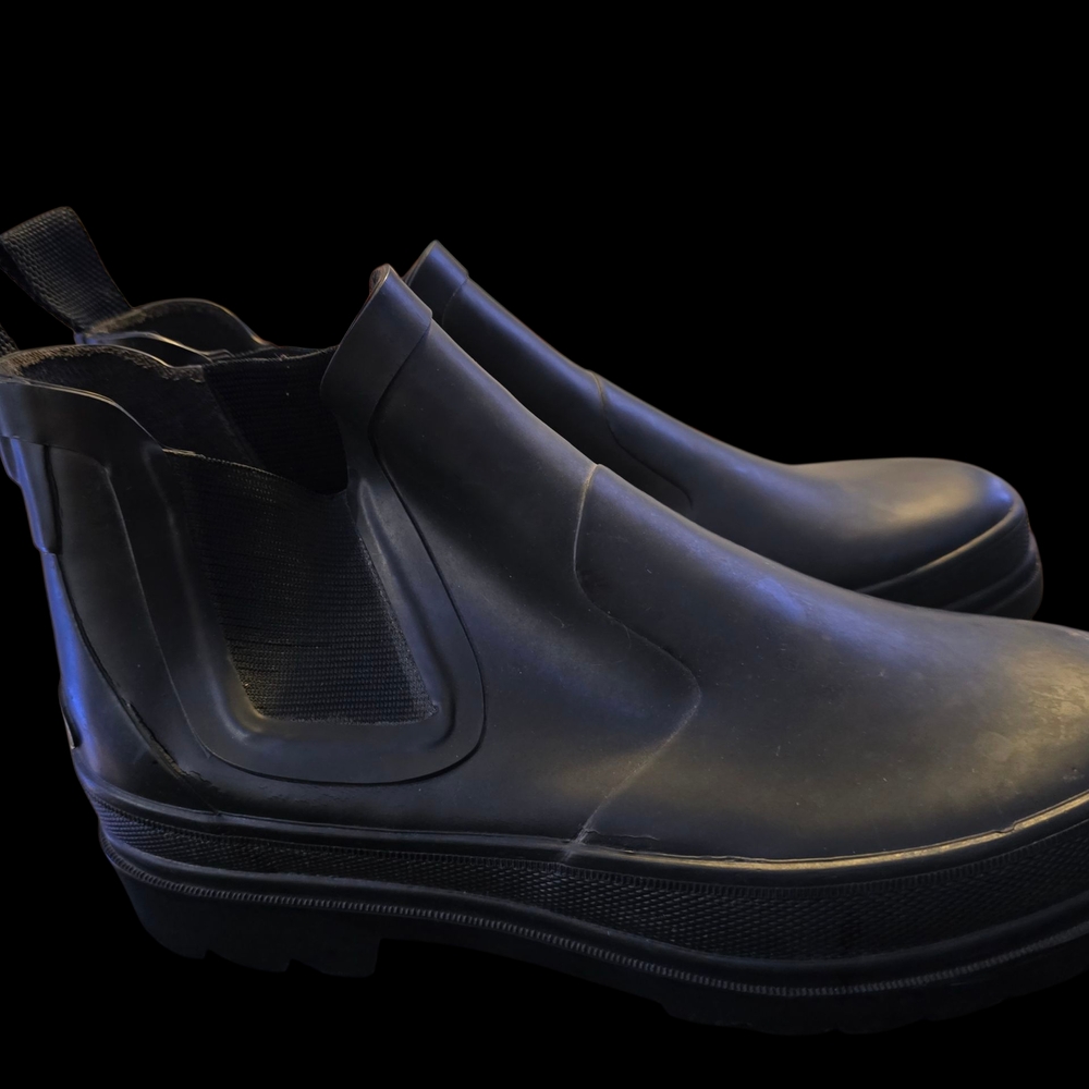 Black Men's Chelsea Boots